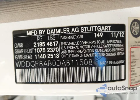 2013 Mercedes-Benz C 300 Sport 4Matic z USA, uszkodzony, nr VIN WDDGF8AB0DA811508